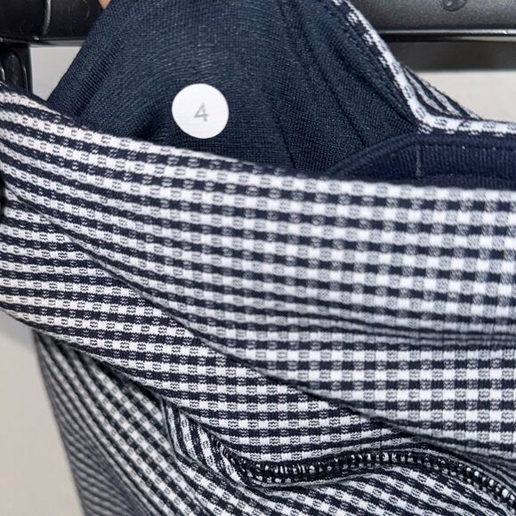 Lululemon Coast To Class Inkwell Gingham Pants Size 4 - Picture 6 of 6